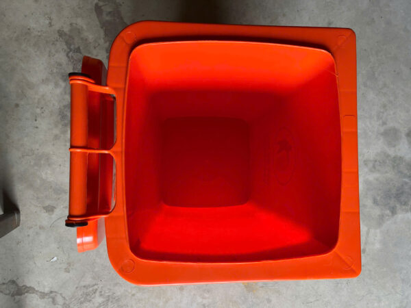 Thùng rác nhựa 60L màu cam