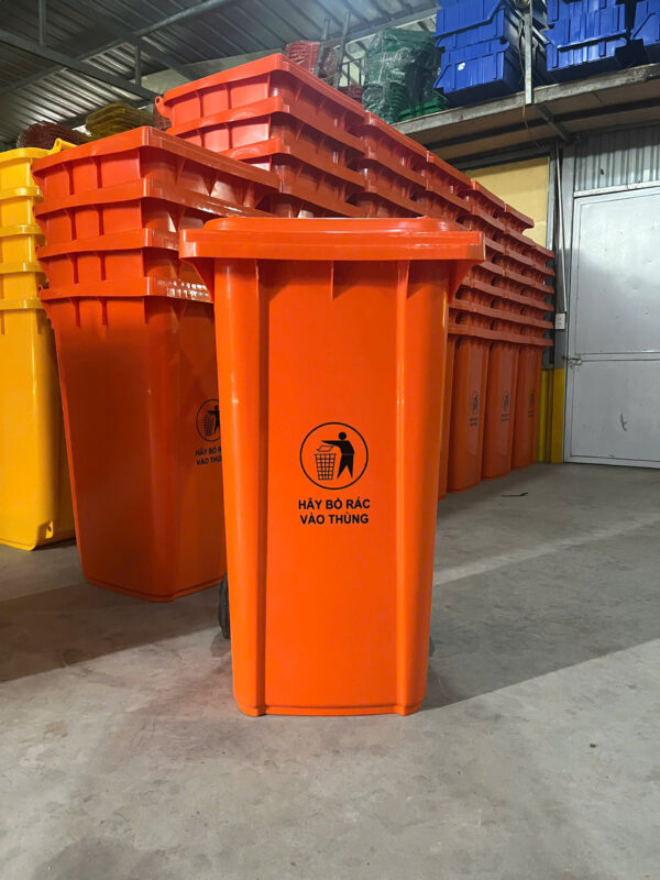 Thùng rác nhựa 240L màu cam