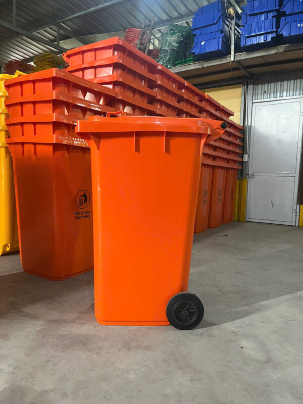 Thùng rác nhựa 240L màu cam
