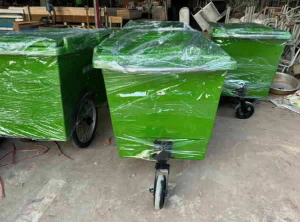 Thùng Composite 660 lít ba bánh bền đẹp